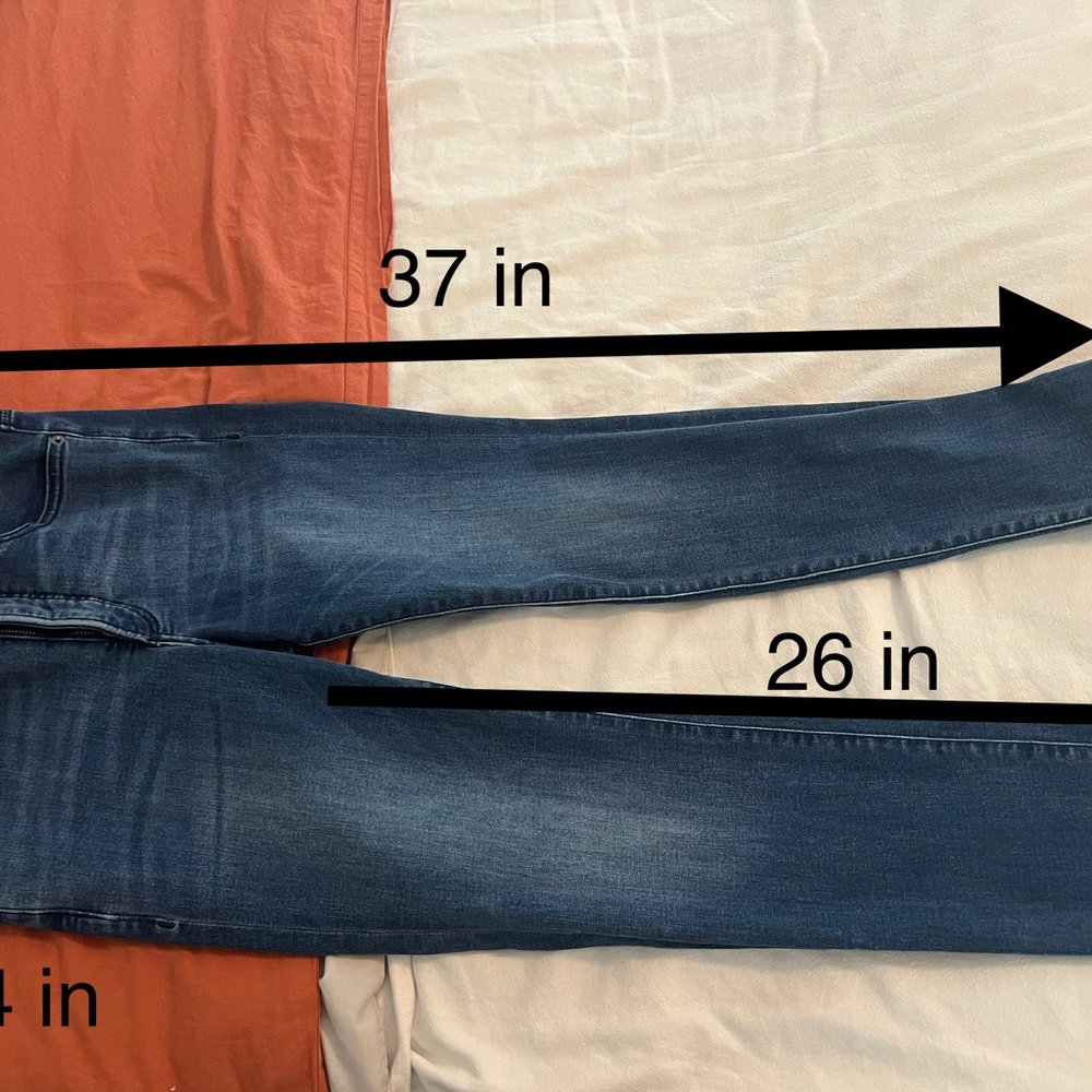 Like new express jeans